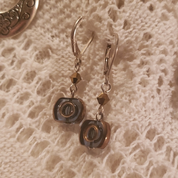 5 pairs of vintage earrings for $60 ! - Picture 2 of 6